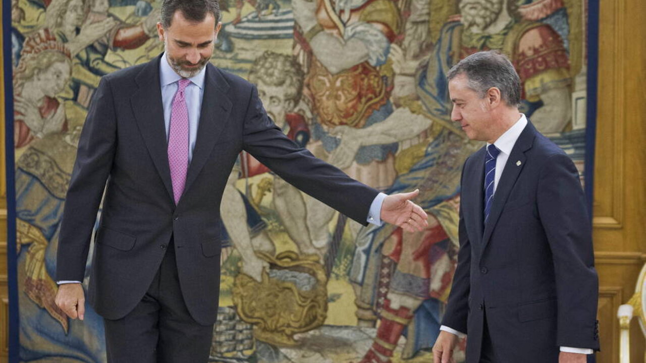Felipe VI e &Iacute;&ntilde;igo Urkullu. 