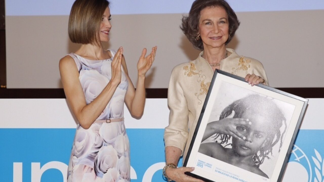 Las reinas Letizia y Sof&iacute;a en la entrega de premios UNICEF Comit&eacute; Espa&ntilde;ol 2015.