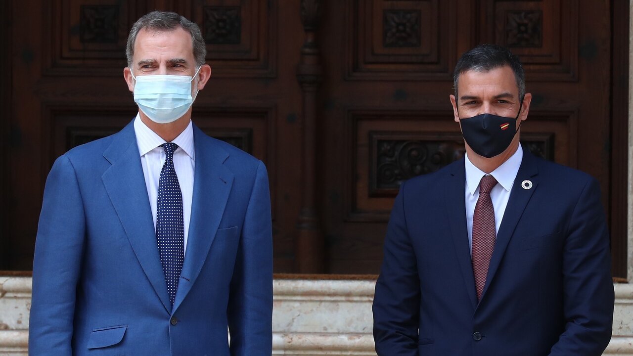 El Rey Felipe VI y Pedro S&aacute;nchez