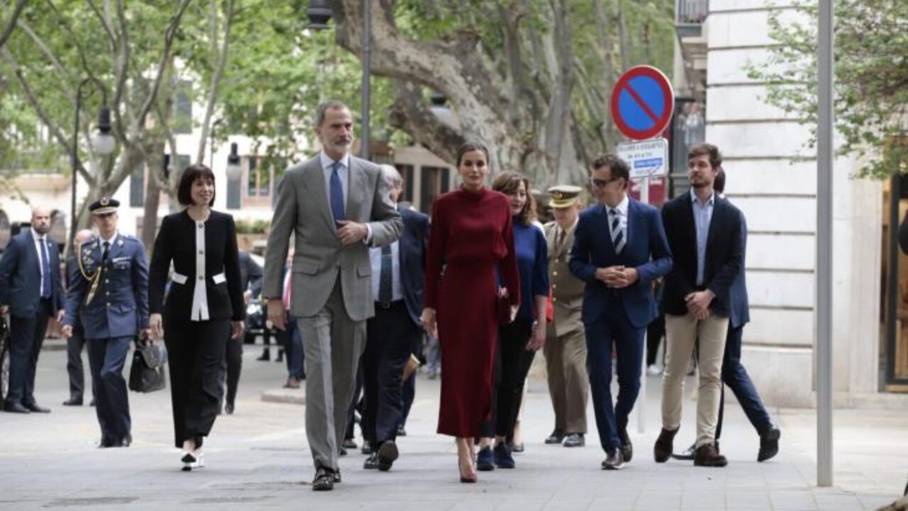 Los reyes en Palma de nuevo tras su ausencia en la Misa de Pascua