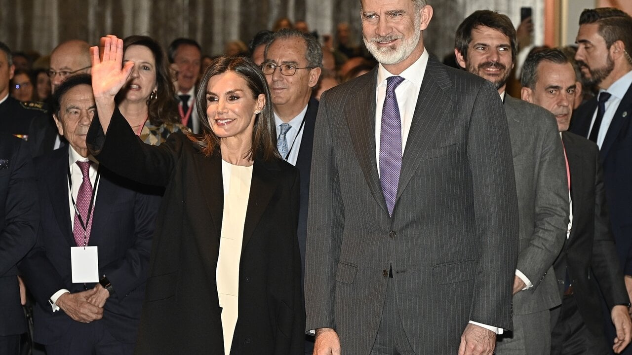 Los reyes en ARCO. Europa Press.