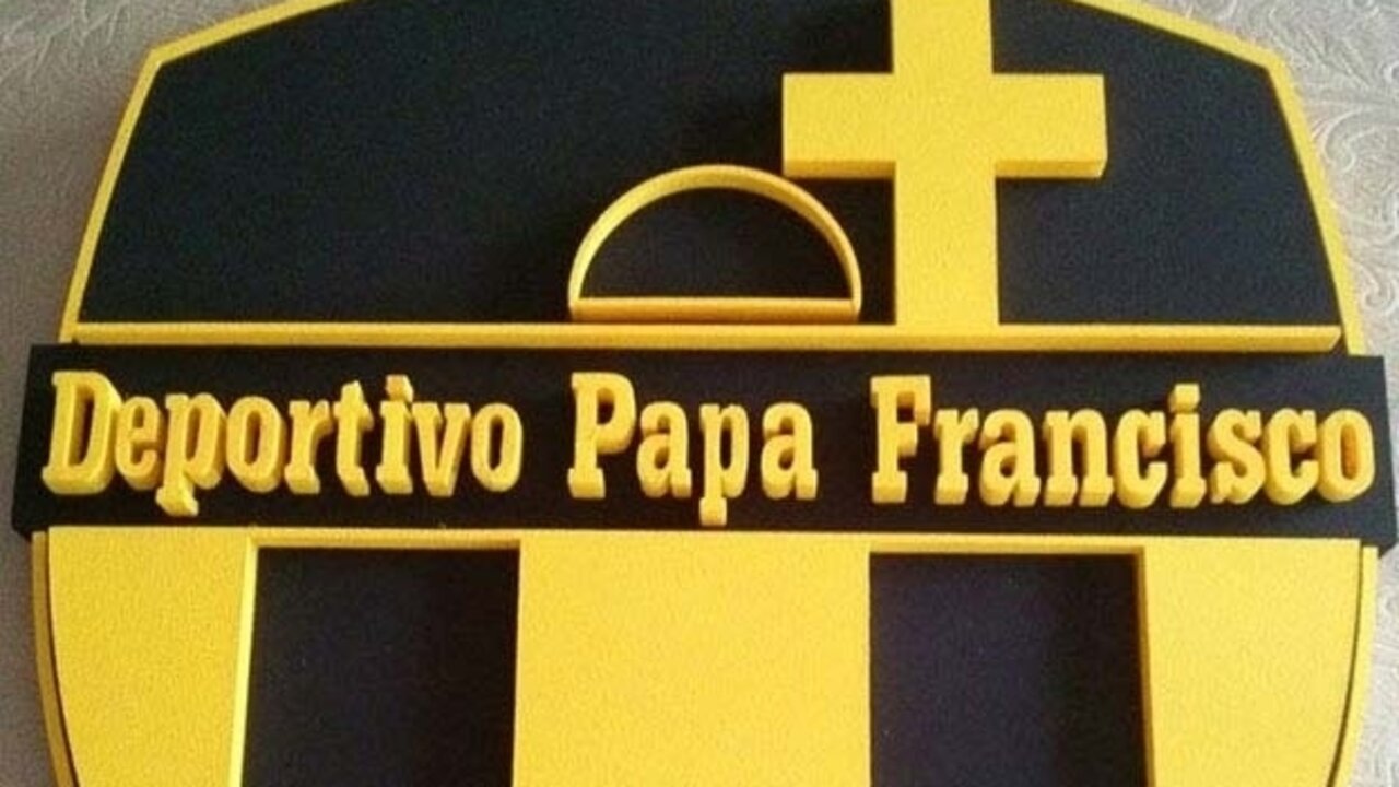 Escudo del reci&eacute;n estrenado club de f&uacute;tbol
