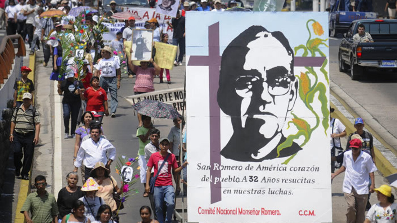 El arzobispo salvadore&ntilde;o &Oacute;scar Romero ser&aacute; beatificado en 2015.