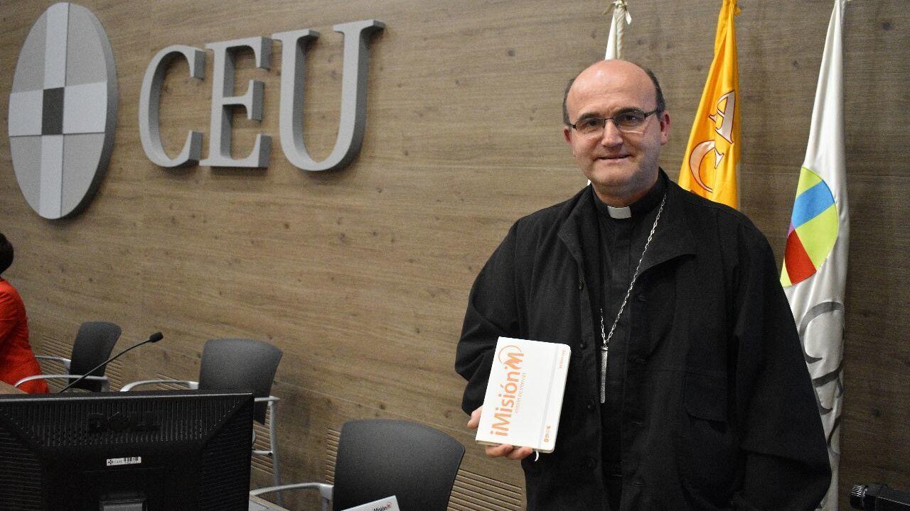 El obispo de San Sebastian, Jos&eacute; Ignacio Munilla, en el congreso iMisi&oacute;n 2017. 