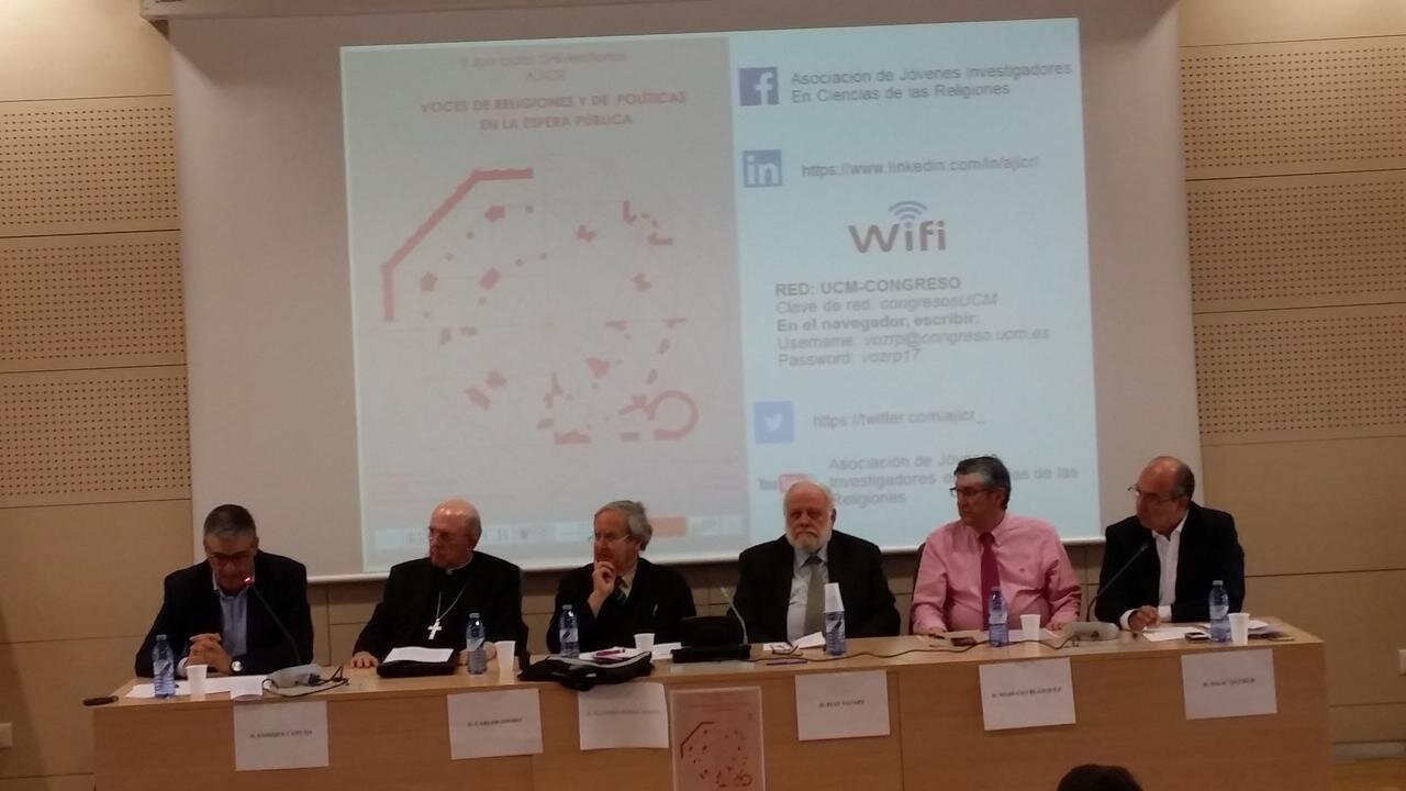 Representantes de confesiones religiosas en la jornadas organizadas por AJICR. 