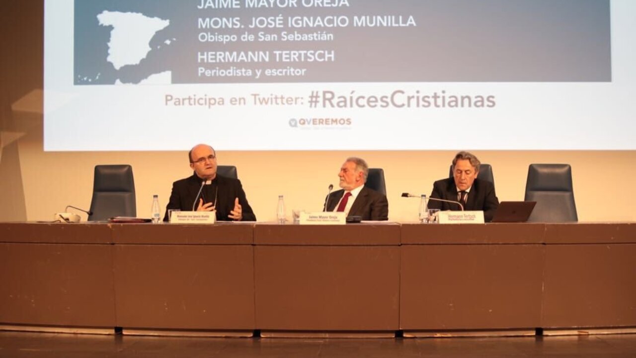Munilla, Mayor Oreja y Tertsch. 