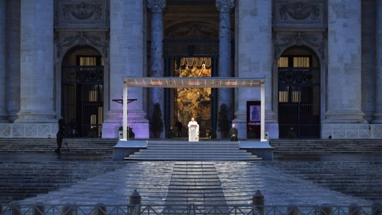 Bendici&oacute;n especial del Papa Francisco por el fin del Covid-19.