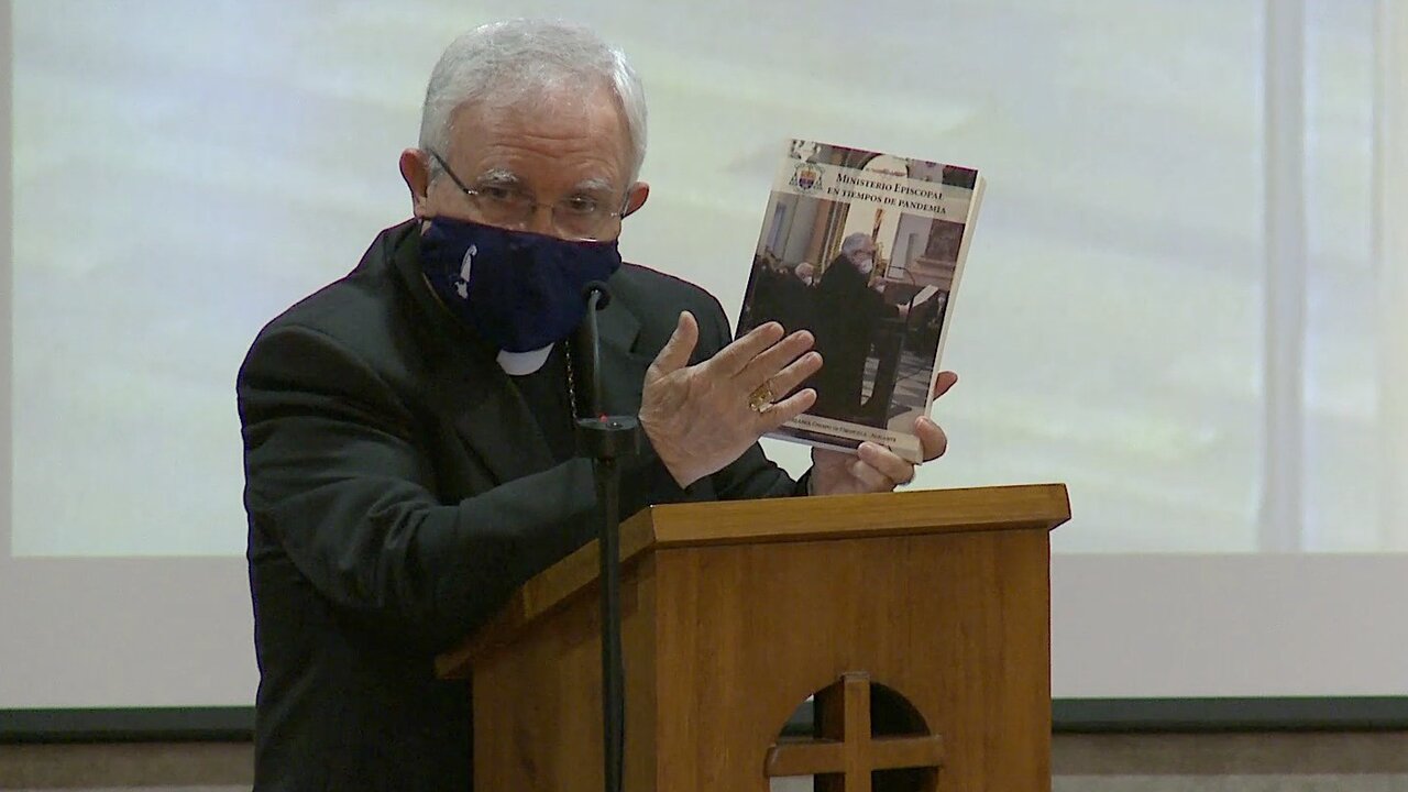 Jesús Murgui en la presentación del libro.