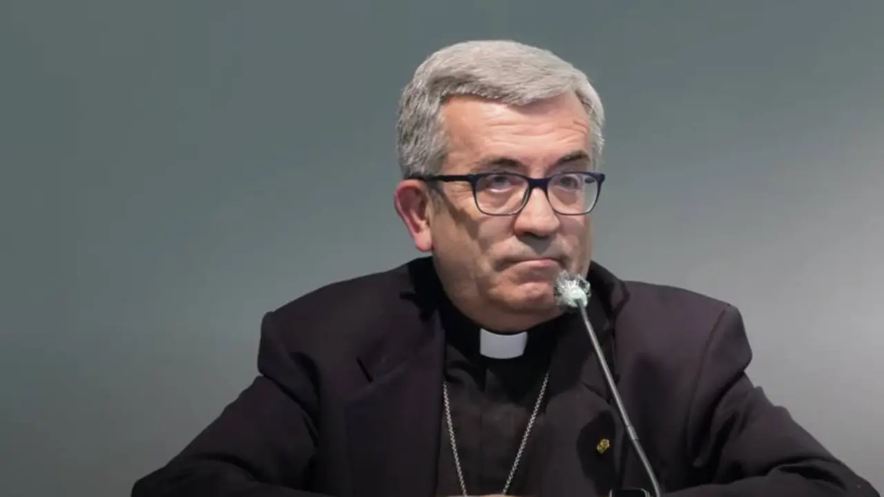 Mons. Luis Argüello.