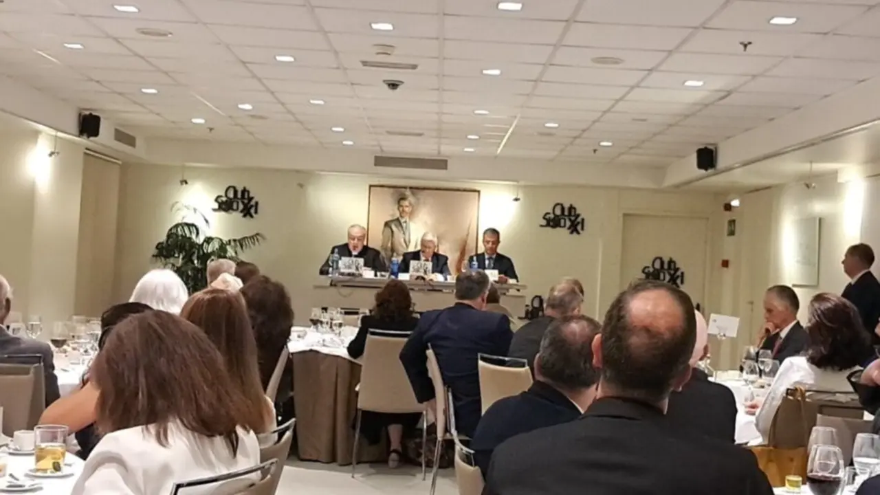 Francisco César García Magán en el Club Siglo XXI.