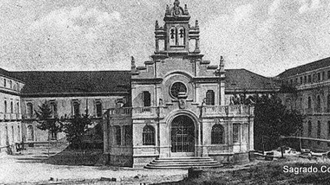 Una imagen antigua del colegio alojada en la web del centro.