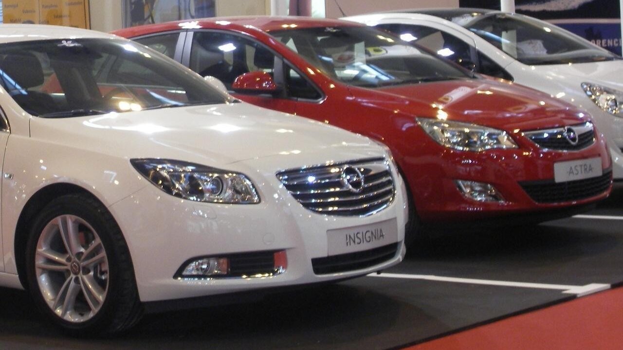 Concesionario de coches.