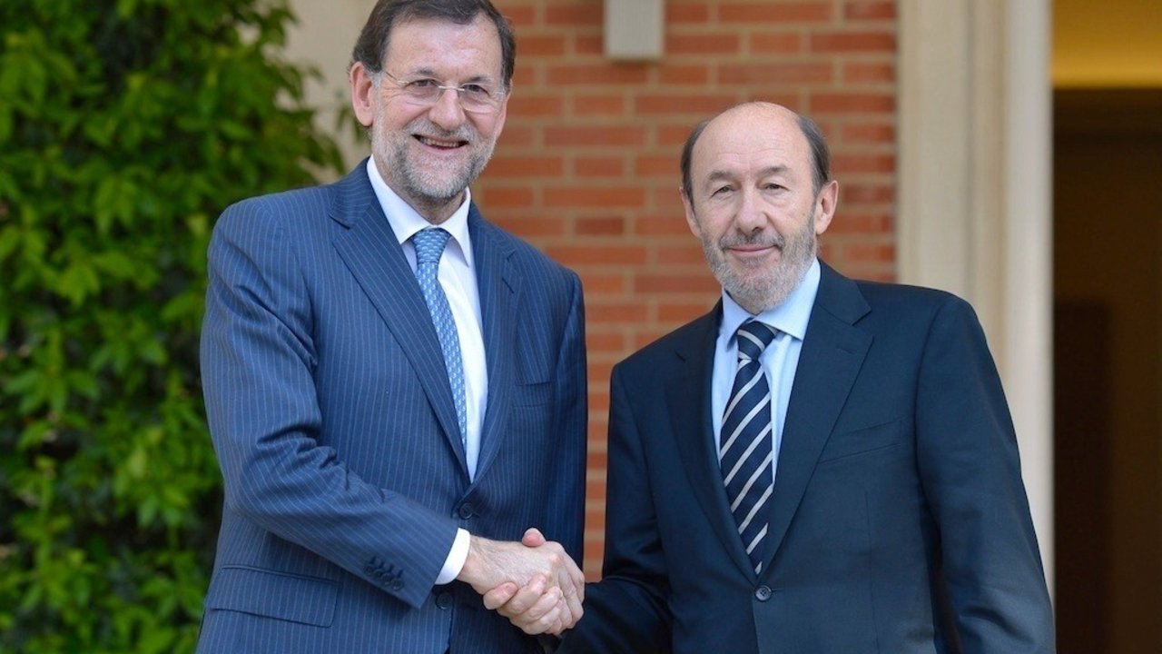 Mariano Rajoy y Alfredo Pérez Rubalcaba en La Moncloa.