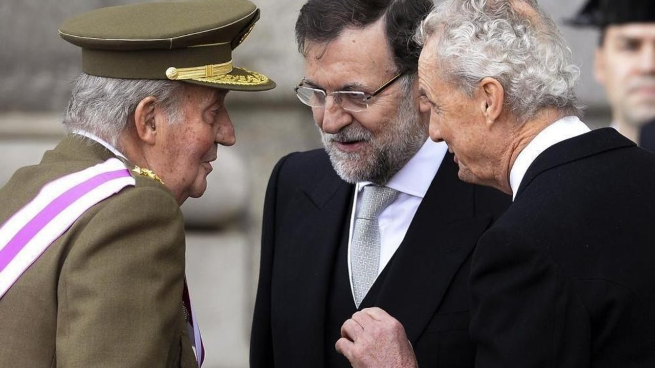 El rey, Rajoy y Morenés.