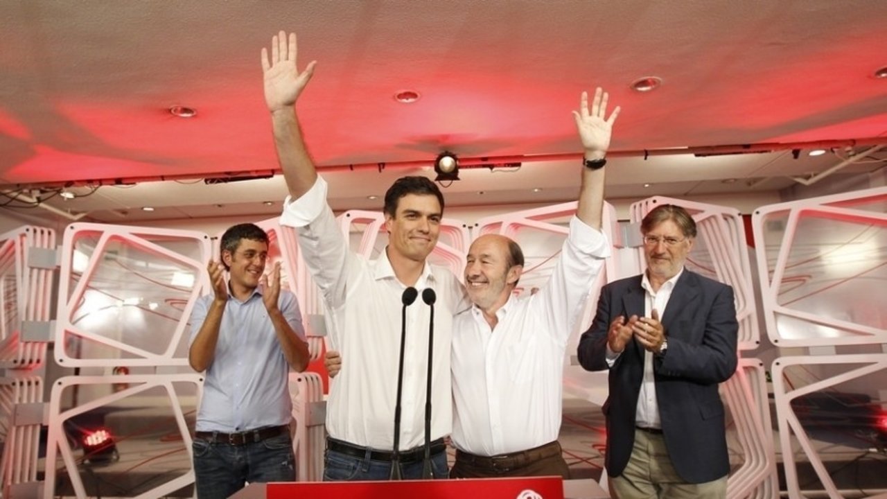 Alfredo Pérez Rubalcaba con los tres candidatos a sucederle.
