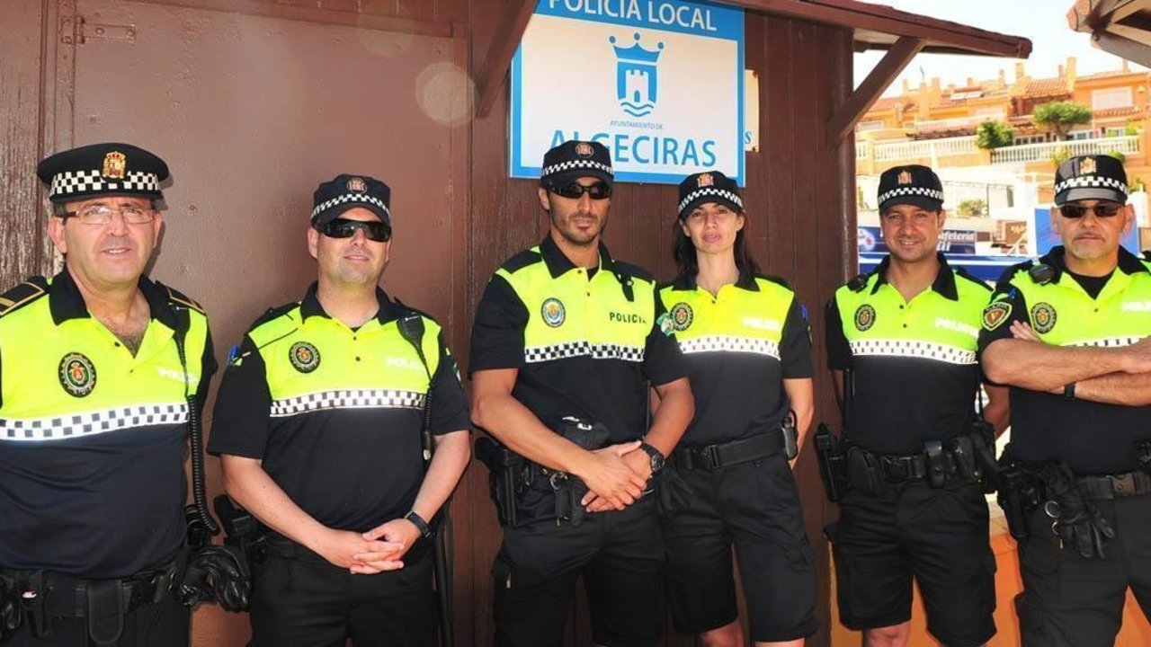 Policías locales de Algeciras.