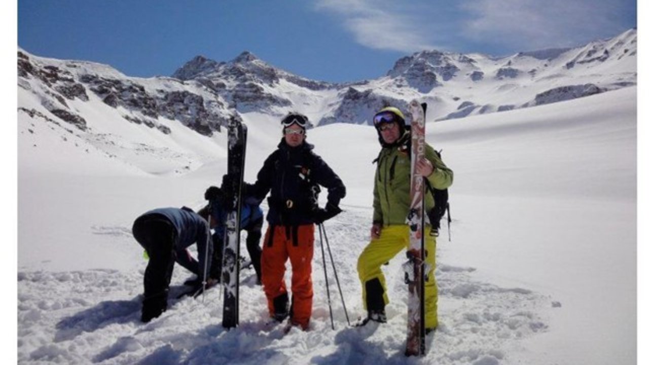Bárcenas y su hijo practicando esquí.
