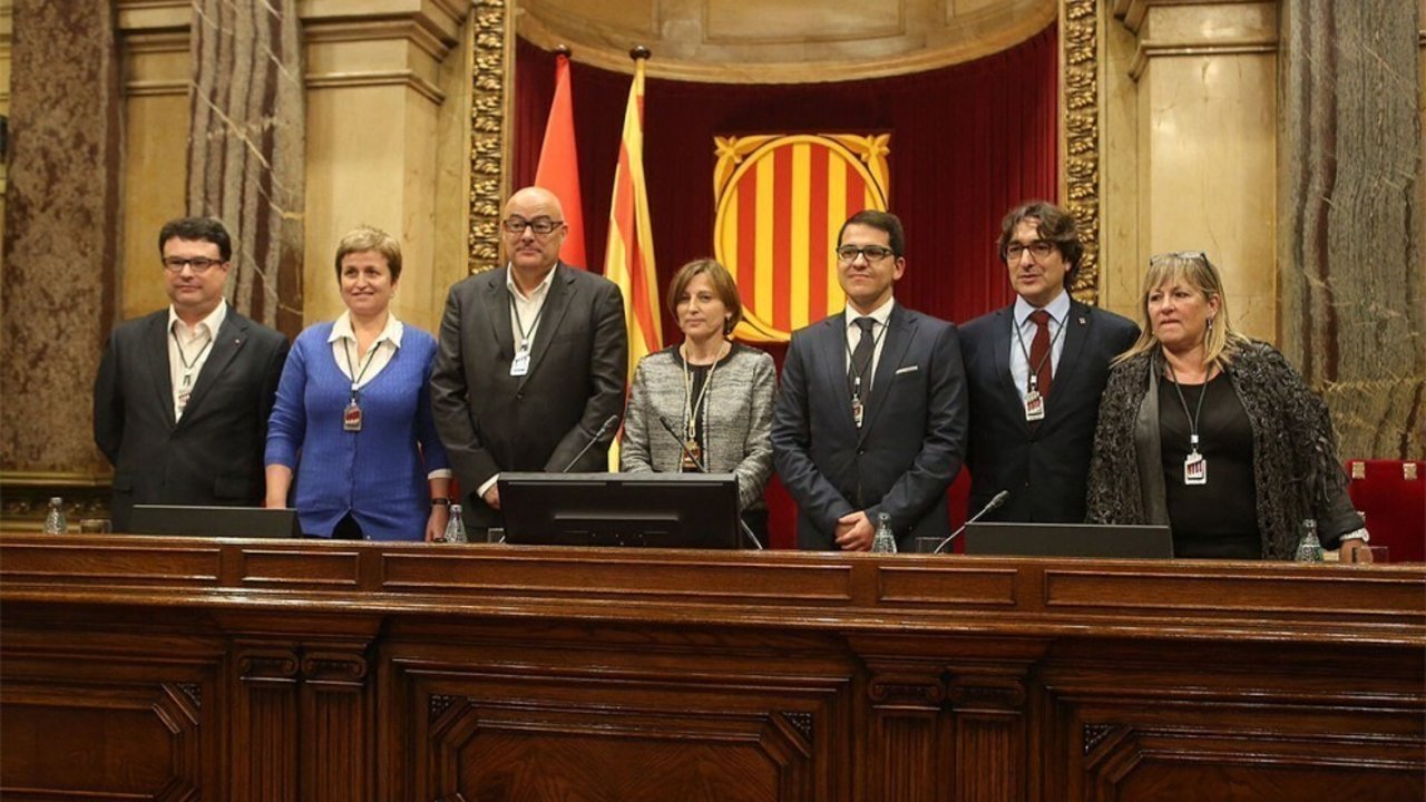 Miembros de la nueva Mesa del Parlament.
