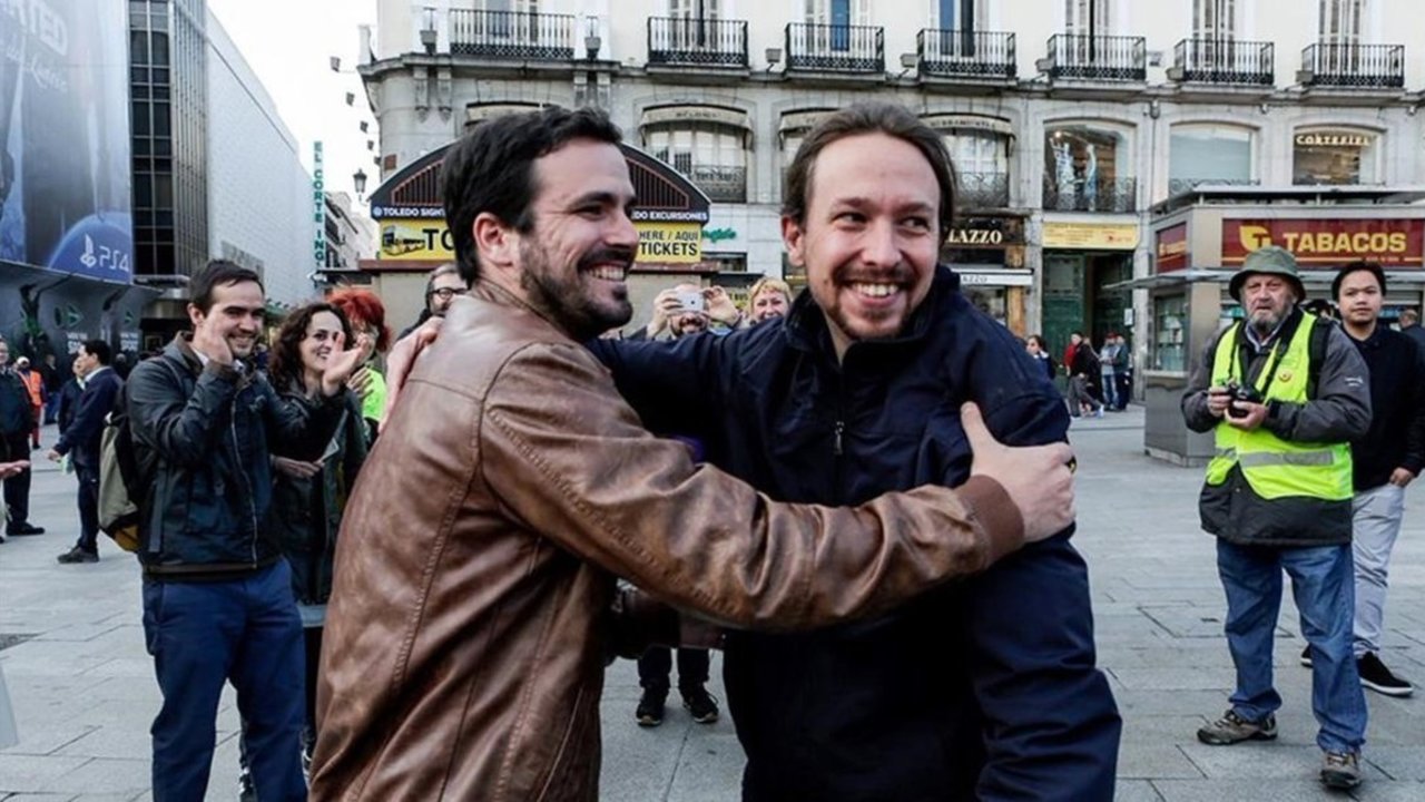 Alberto Garzón y Pablo Iglesias, el día que sellaron su acuerdo.