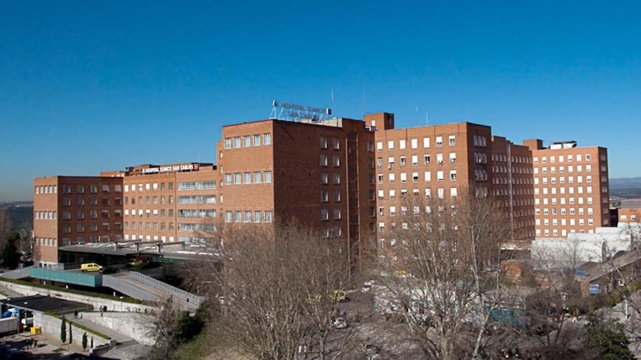 Vista cenital del centro madrileño de referencia y sus 175.000 metros cuadrados. Foto: Hospital Clínico de san Carlos.