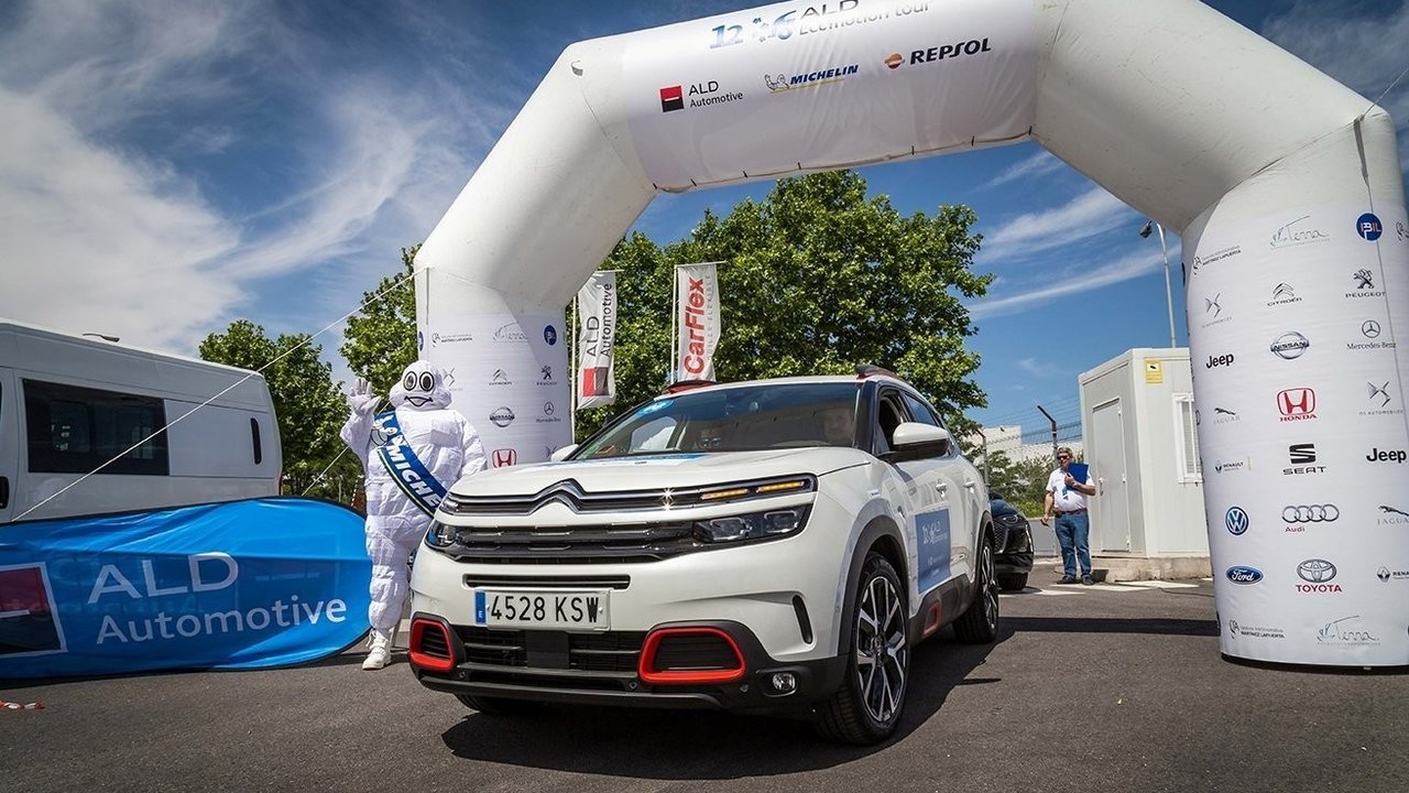 Pistoletazo de salida para el  Citroën C5 Aircross en la edición 2019 del ALD Ecomotion tour.