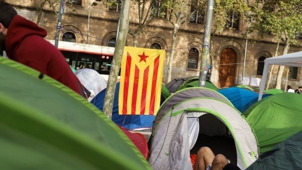 Acampada independentista en Barcelona.