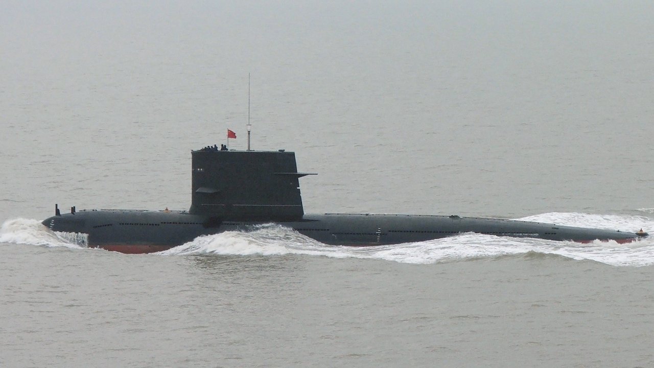 Submarino chino de la clase Song (Foto: SteKrueBe).