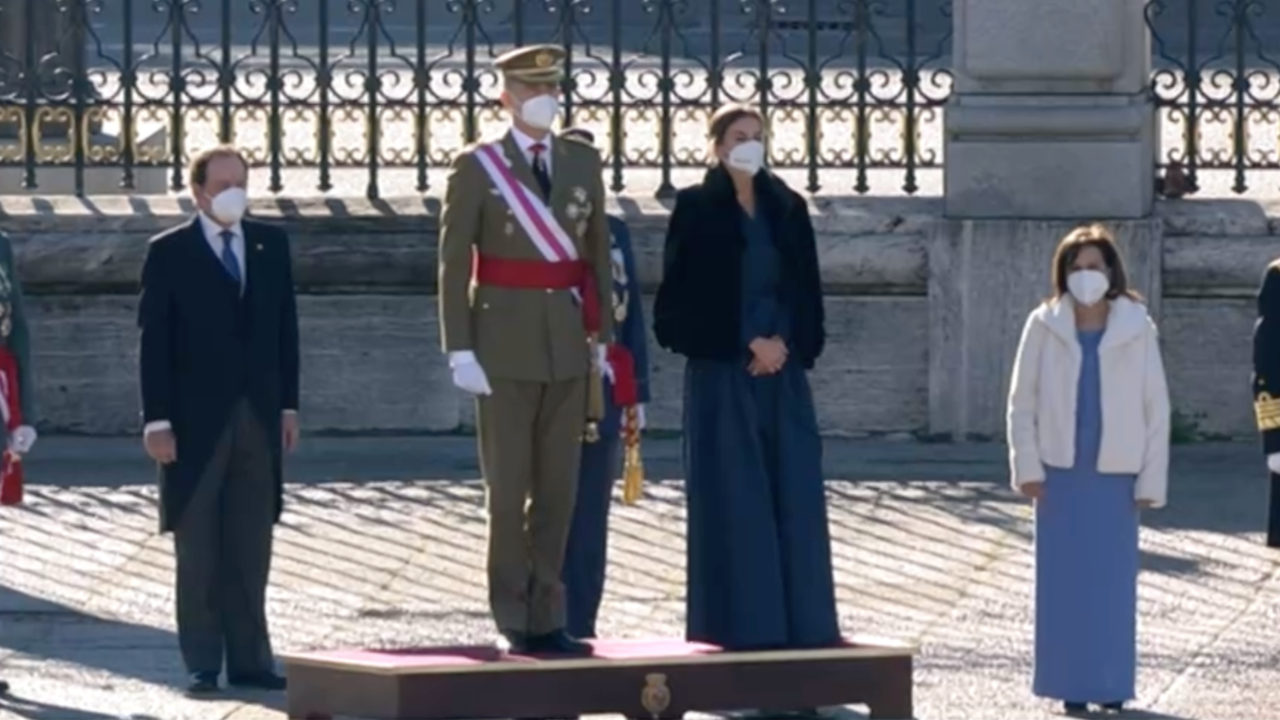 Los reyes en la Pascua Militar acompañados de la ministra de Defensa, Margarita Robles y el ministro de Interior, Grande-Marlaska.