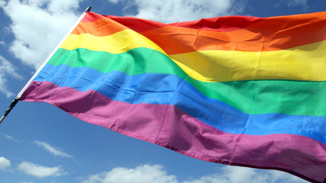 Bandera del Orgullo Gay.