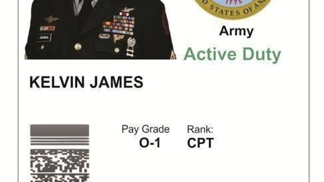 Presunta tarjeta de identificación del falso 'Kevin James'.