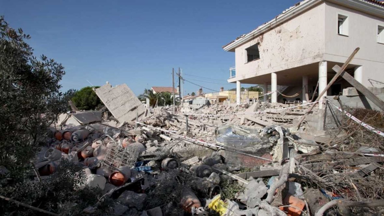 La explosión de la vivienda de Alcanar donde preparaban explosivos los yihadistas de La Rambla.
