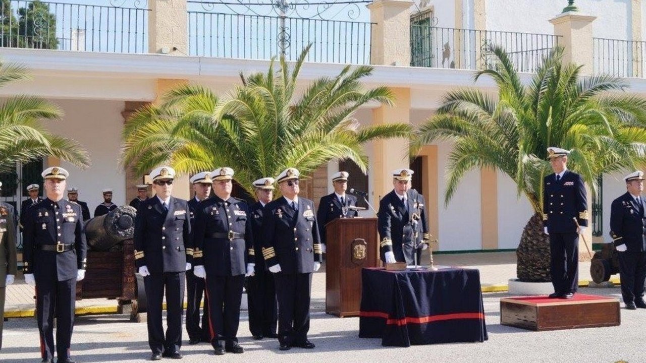 El vicealmirante Alfonso Carlos Gómez Fernández de Córdoba durante una toma de posesión en Cádiz.