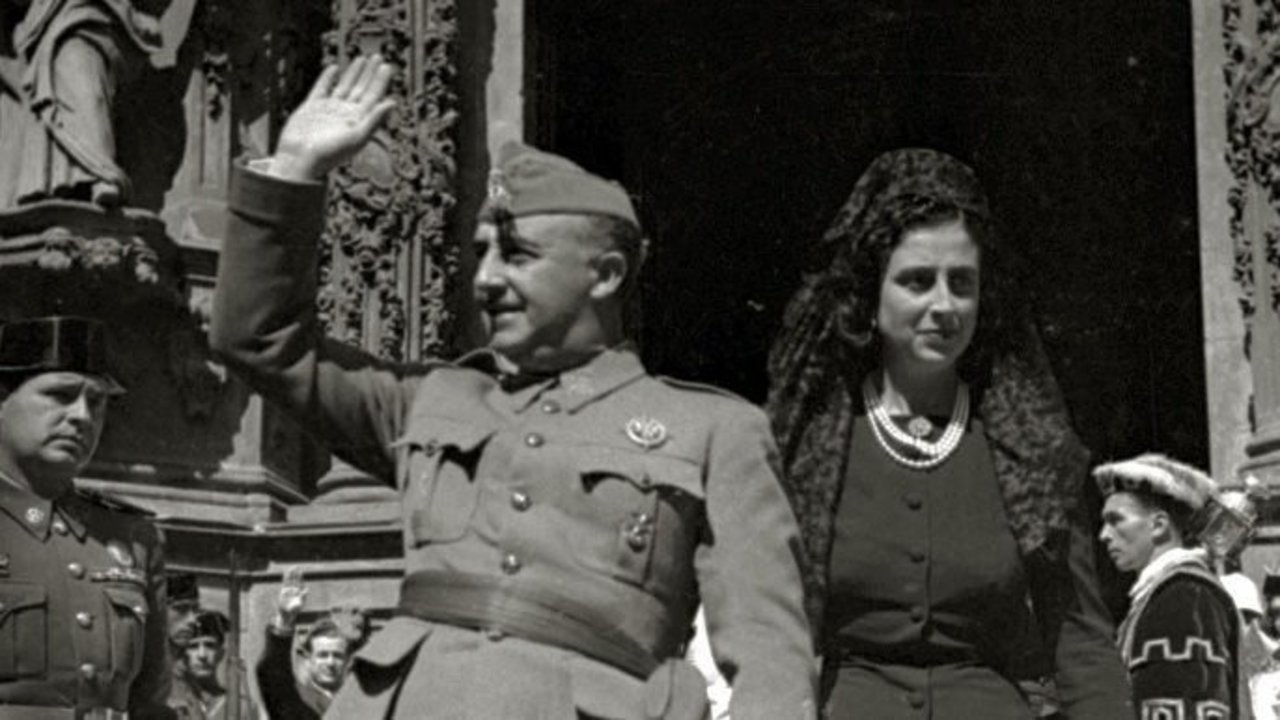 Francisco Franco y Carmen Polo.
