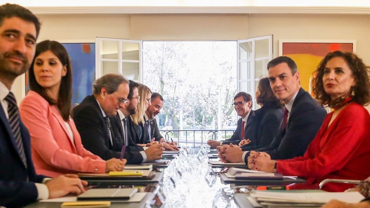 Reunión de la mesa de diálogo encabezada por Pedro Sánchez y Quim Torra
