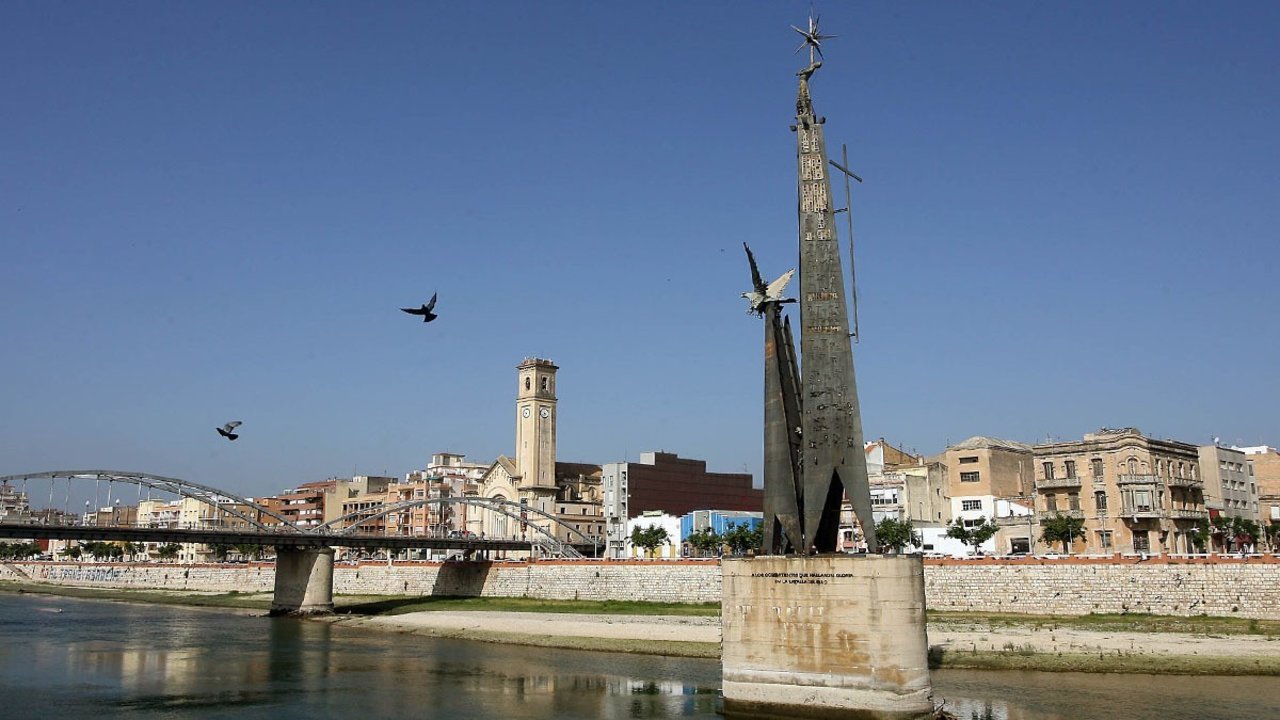 Monumento Batalla del Ebro en Tortosa