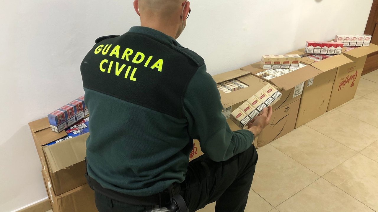 Intervenidas 17.400 cajetillas de tabaco de contrabando en tres operaciones con 2 detenidos en La Línea