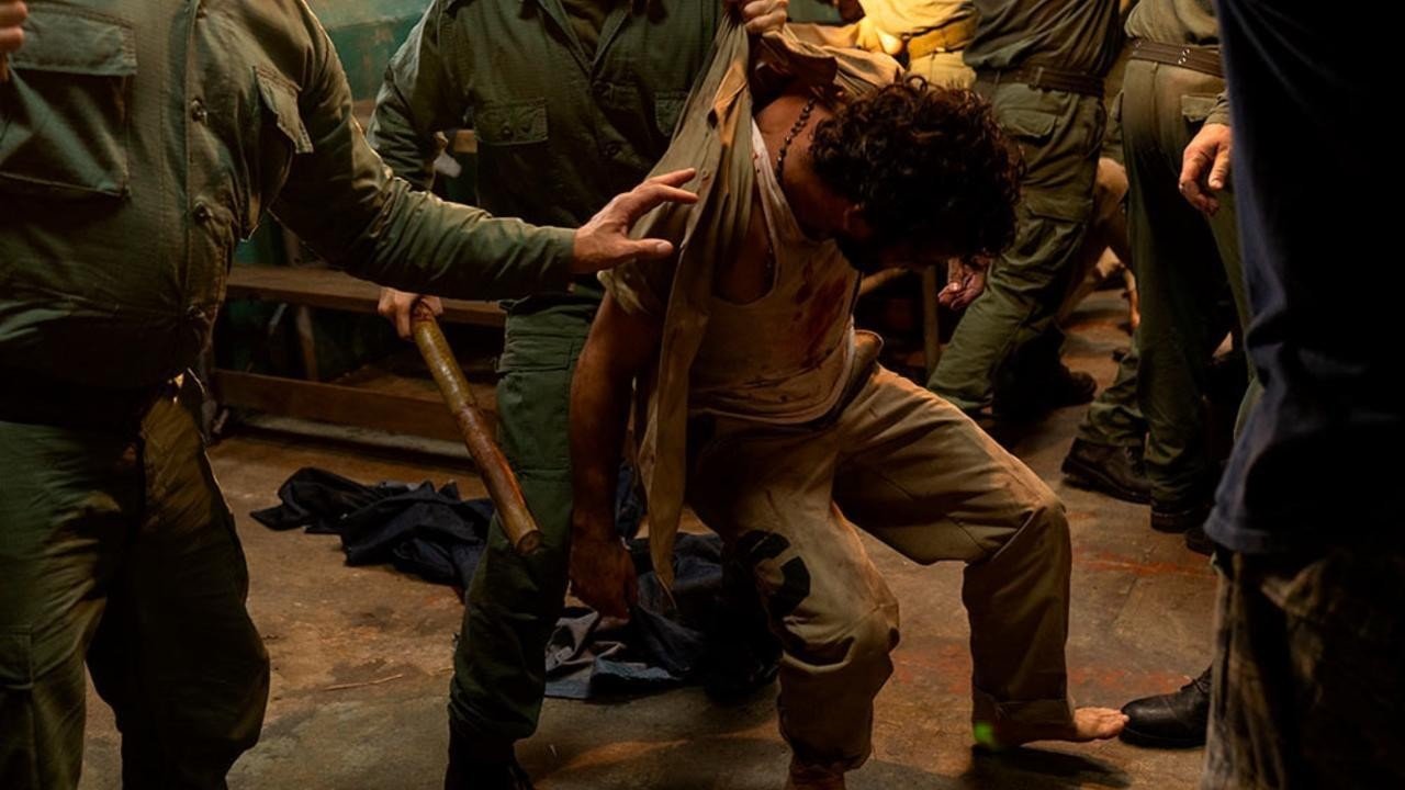 Una escena de la película 'Plantados', dirigida por Lilo Vilaplana, sobre los abusos del castrismo en Cuba: "muy dura, descarnada, pero acierta al no ahorrar brutalidad"