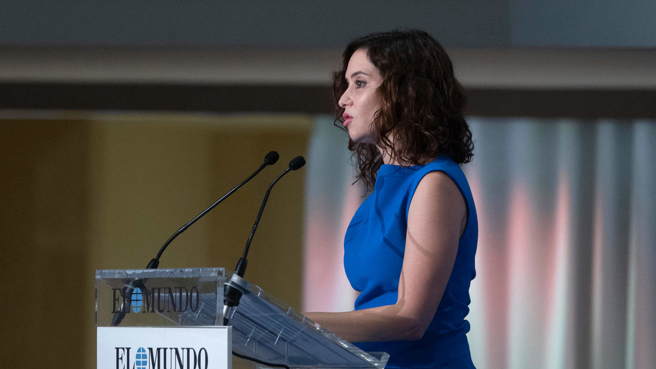La presidenta de la Comunidad de Madrid, Isabel Díaz Ayuso, interviene durante uno de los Encuentros de El Mundo.