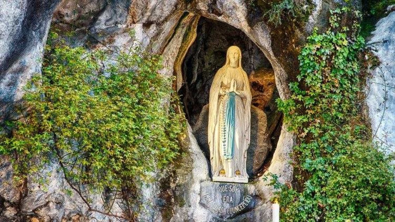 Febrero y Lourdes. Fuente de sanación. Fuente | Vatican News.