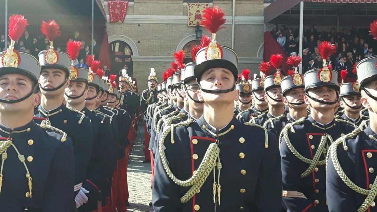 Alumnos de la Academia General Militar, de Zaragoza (Foto: Flickr Ejército de Tierra).