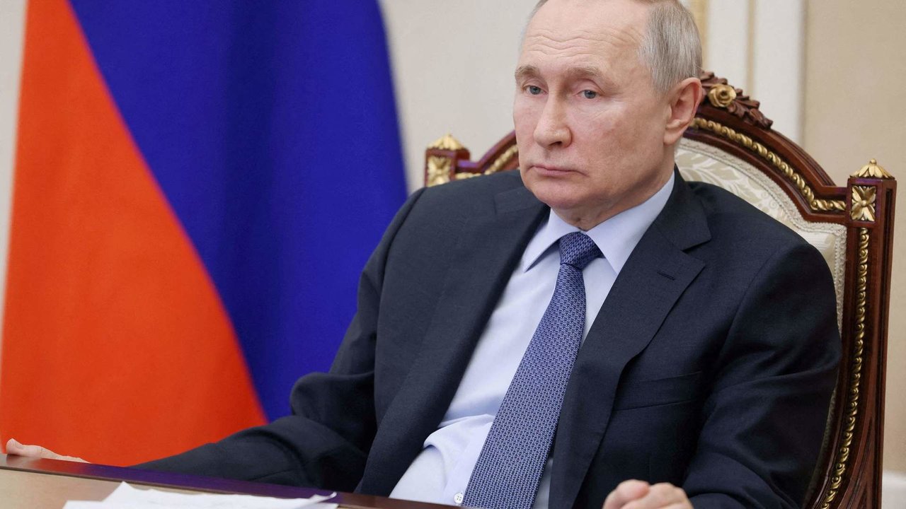 ¿Cómo puede ser, que tenga tantos acólitos el energúmeno Putin?