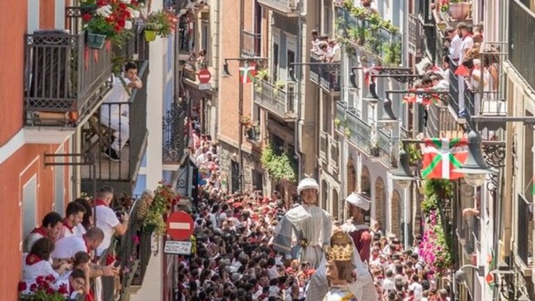 Balcones alquilados en San Ferm&iacute;n.