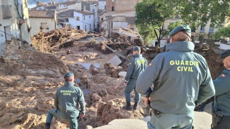 Guardia Civil durante la DANA.