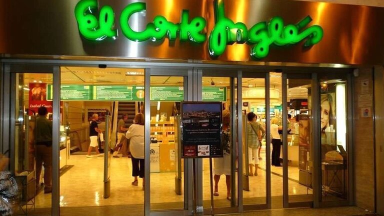 Centro comercial de El Corte Ingl&eacute;s.