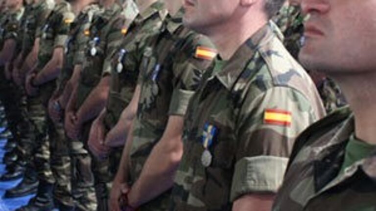 Militares espa&ntilde;oles.