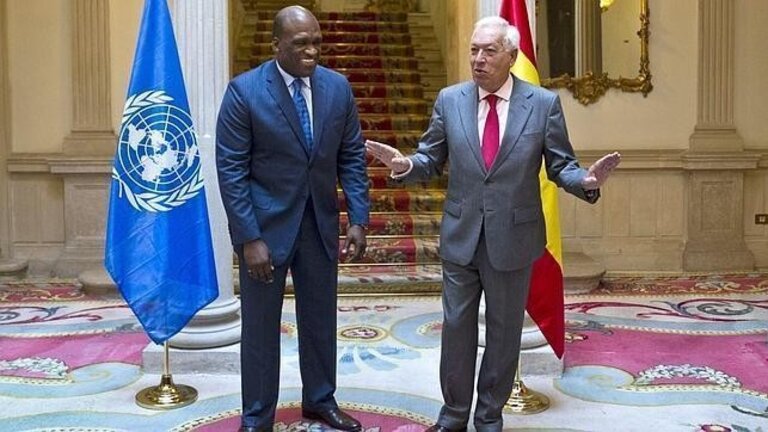 Garc&iacute;a-Margallo, en el Palacio de Viana con el presidente de la Asamblea General de las Naciones Unidas, John Ashe
