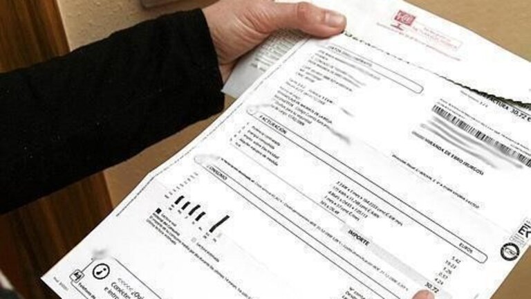 Recibo de la luz de una compa&ntilde;&iacute;a espa&ntilde;ola.