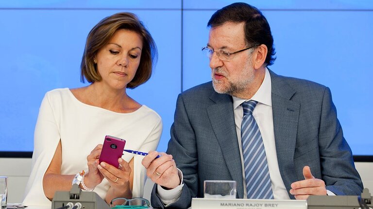 Mar&iacute;a Dolores de Cospedal y Mariano Rajoy.
