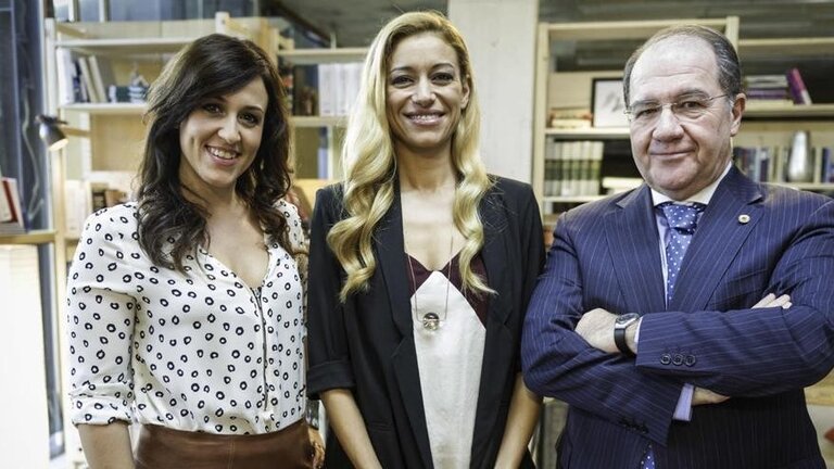 El equipo de expertos de 'Casados a primera vista'.