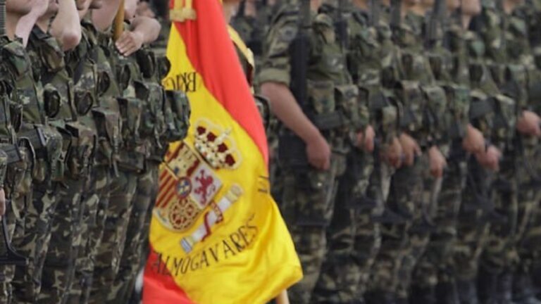 Militares espa&ntilde;oles.